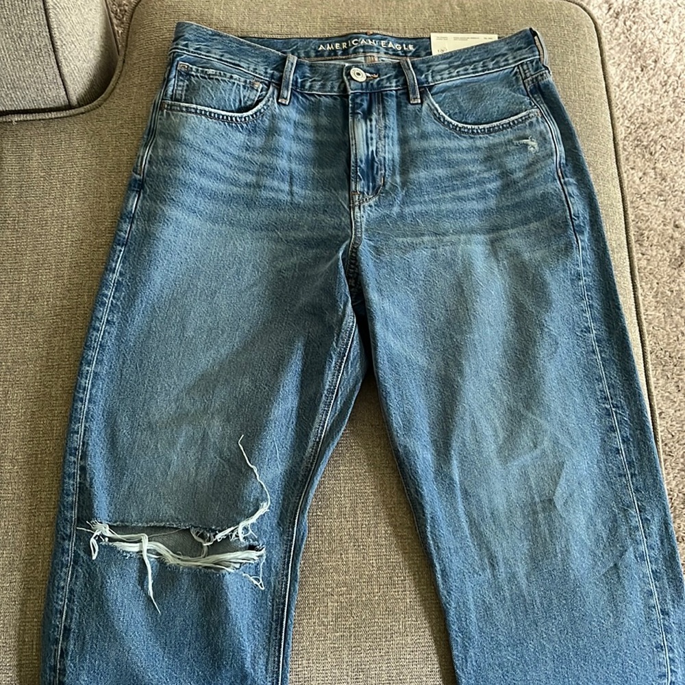 American Eagle 90s straight jeans